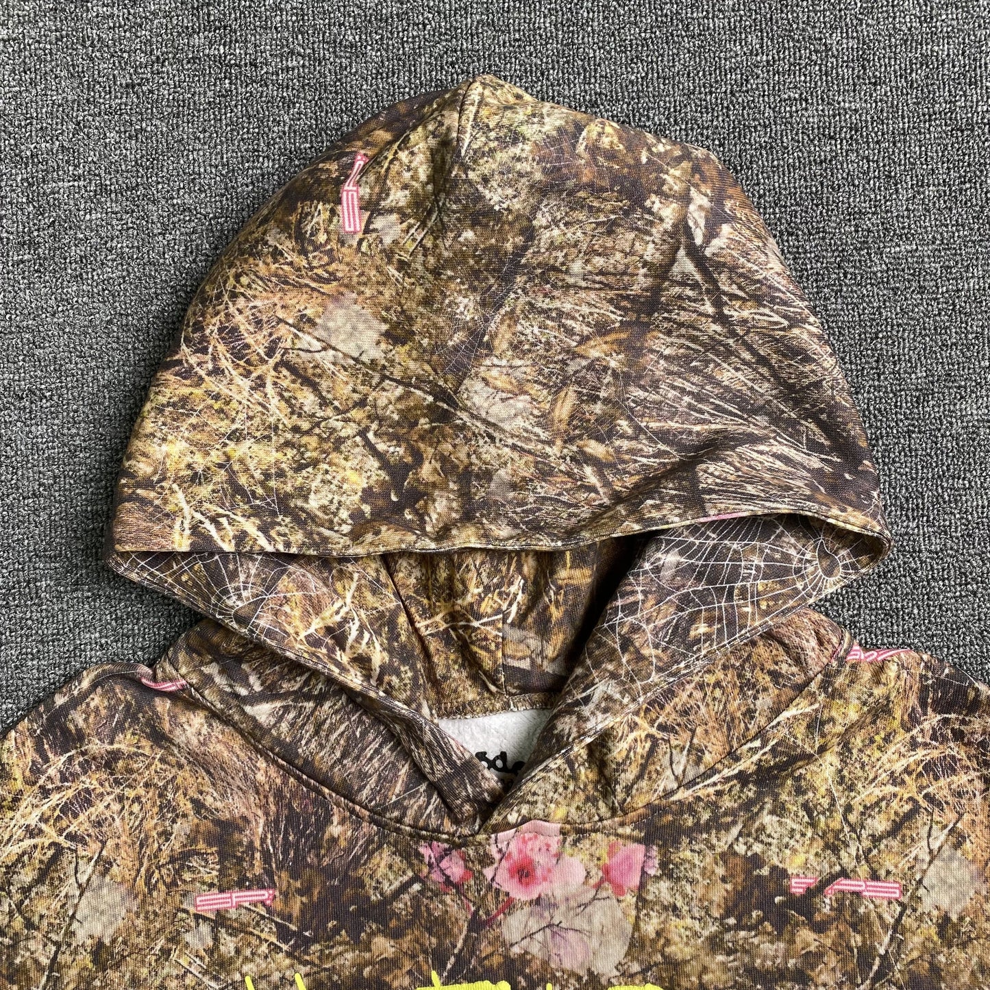 SP5DER REAL TREE OG WEB HOODIE CAMO